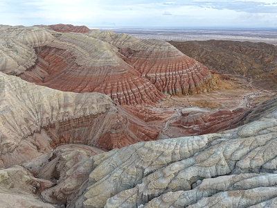 Altyn-Emel off-road tour